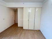 4 BHK Apartment in DLF Phase 5 for rent Gurgaon. The...