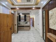 4 BHK Apartment in Shalimar Garden for resale Ghaziabad....