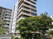 4 BHK Apartment in Vile Parle West for resale Mumbai...