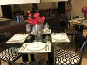 4 BHK Apartment in Vile Parle West for resale Mumbai....