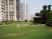 4 BHK Flat In Jaypee Greens Kalypso Court for Rent In...