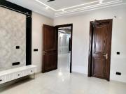 4 BHK Independent Builder Floor in DLF Phase 2 for rent...