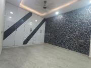 4 BHK Independent Builder Floor in Vasundhara for resale...