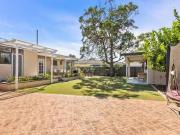 4 Blacklock Road, Belmont, WA 6104