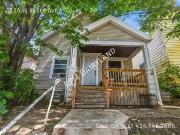 4 BR, 1 BA Apartment 1116 W Keefe Ave, Milwaukee, WI 53206