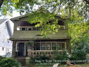 4 BR, 1 BA Apartment 1647 Hillcrest Rd Apt 2ND,...