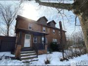 4 BR, 1 BA Apartment 2421 South Taylor Road, Unit Back...