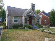 4 BR, 2 BA Apartment 2324 Emerson Ave, Louisville, KY 40205
