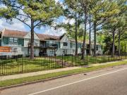 4 BR, 2 BA Apartment 3619 Kingsgate Drive Unit 1843 1843...