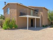 4 Br, 2 bath, Townhouse/Brownstone/RowHouse 1647 E Lester St