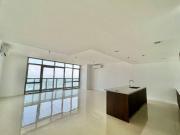 4 BR with Balcony For Sale East Gallery Place Condo Bgc...