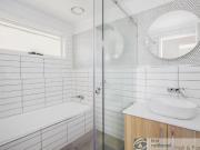 4 Calrossie Close, 3802, Endeavour Hills Vic
