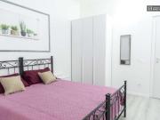 4 camere da letto, Rome Rome 00133 93695438