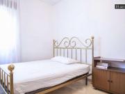 4 camere da letto, Rome Rome 00175 LS65275276