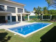 4 Dormitorio Casa Girona Catalonia 60113229