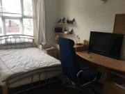 4 double bedroom HOUSE near UoB