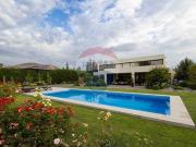 4 hab + serv. Arriendo en Brisas de Chicureo