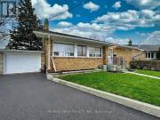 4 Kitson Drive, Toronto, ON, M1M 3C8 house for sale |...