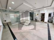 Fully Furnished 4 Marla Floor With Lift