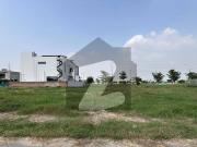 4 marla commercial plot available for sale