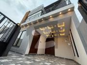 4 Marla Triple Story Most Luxury Design House For Rent...
