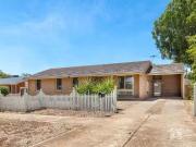 4 Myall Avenue, Munno Para, SA 5115