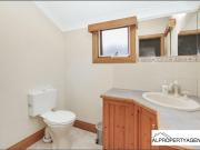 Fully furnished and ready to go!