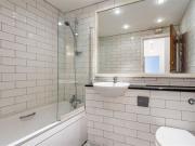 4 Newmarket Hall, Newmarket Square, Dublin 8 DNG Central... 4 Newmarket Hall, Newmarket Square, Dublin 8 DNG Central...