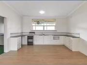 4 Petrova Avenue, Windsor Gardens, SA 5087