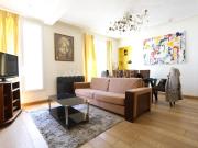 4 pièces 2 chambres + 1 bureau meublé Rue Gauthey 75017...