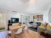 4 pièces joliment décoré à 200m des plages du Moure Rouge