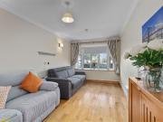 4 Pineview, Commons Road, Navan, Meath Moovingo 4962...