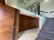 4 recamaras.Casa en club de golf altozano en venta