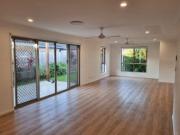 4 Regensberg Close, Varsity Lakes QLD 4227