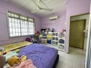 4 room, 3 Toilet Land size: 5.04+/ point Facing South