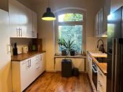 4 Room flat with fully equipped kitchen in Düsseldorfs...