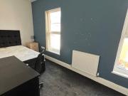 4 Rooms Available in a house share Grosvenor Rd