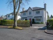 4 Shrewsbury Park