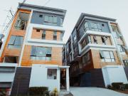 4 Storey, 4 Bedrooms Townhouse For Sale in Sta. Mesa...