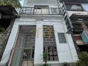 4 Storey Building For Sale