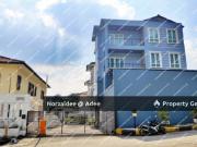 4 storey bungalow with swimmimng pool, Laman Ledang,...