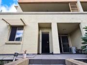 FULLY FURNISHED LARGE 3 BEDROOM Fully Furnished &... FULLY FURNISHED LARGE 3 BEDROOM Fully Furnished &...