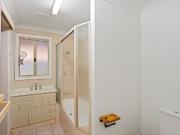 4 x 1 Home Close to Town!