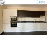 4 Zimmer, 120 m², 2. Stock