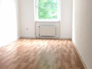 4 Zimmer Altbau Mietwhg. ideal für 3er Studenten WG nahe...