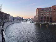 4 Zimmer Altbaujuwel in Berlin – saniert, mit Balkon &... 4 Zimmer Altbaujuwel in Berlin – saniert, mit Balkon &...