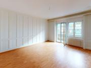 4 Zimmer Altbauwohnung