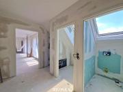 4 Zimmer Dachgeschosswohnung mit 3 Terrassen nahe Donau...