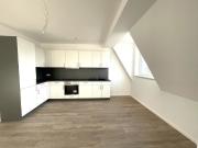 4 zimmer dachgeschosswohnung mit balkon zur miete in...