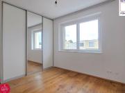 4 Zimmer Doppelhaushälfte mit Photovoltaik und 3...
